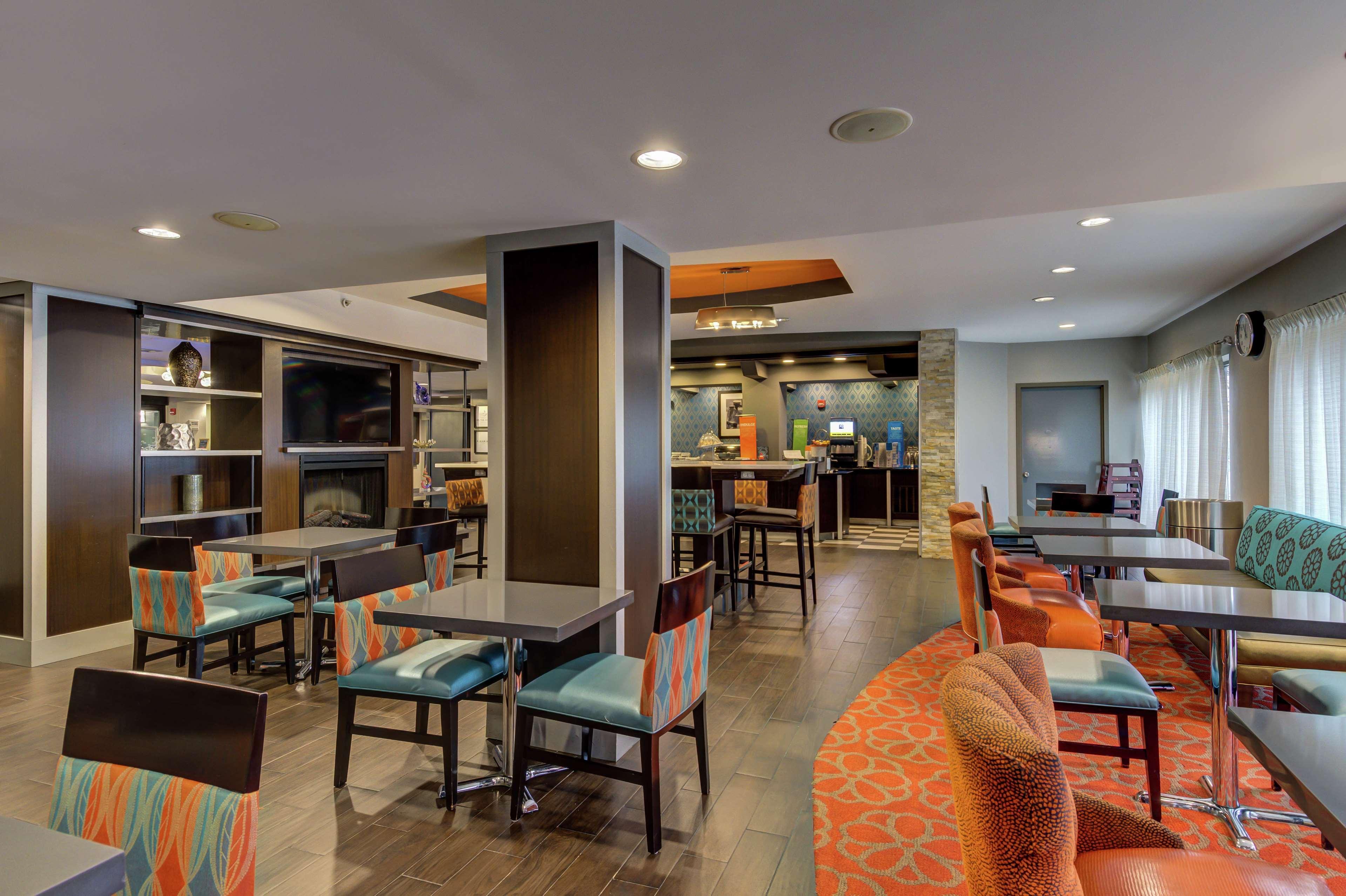 Hampton Hotel Bowie
