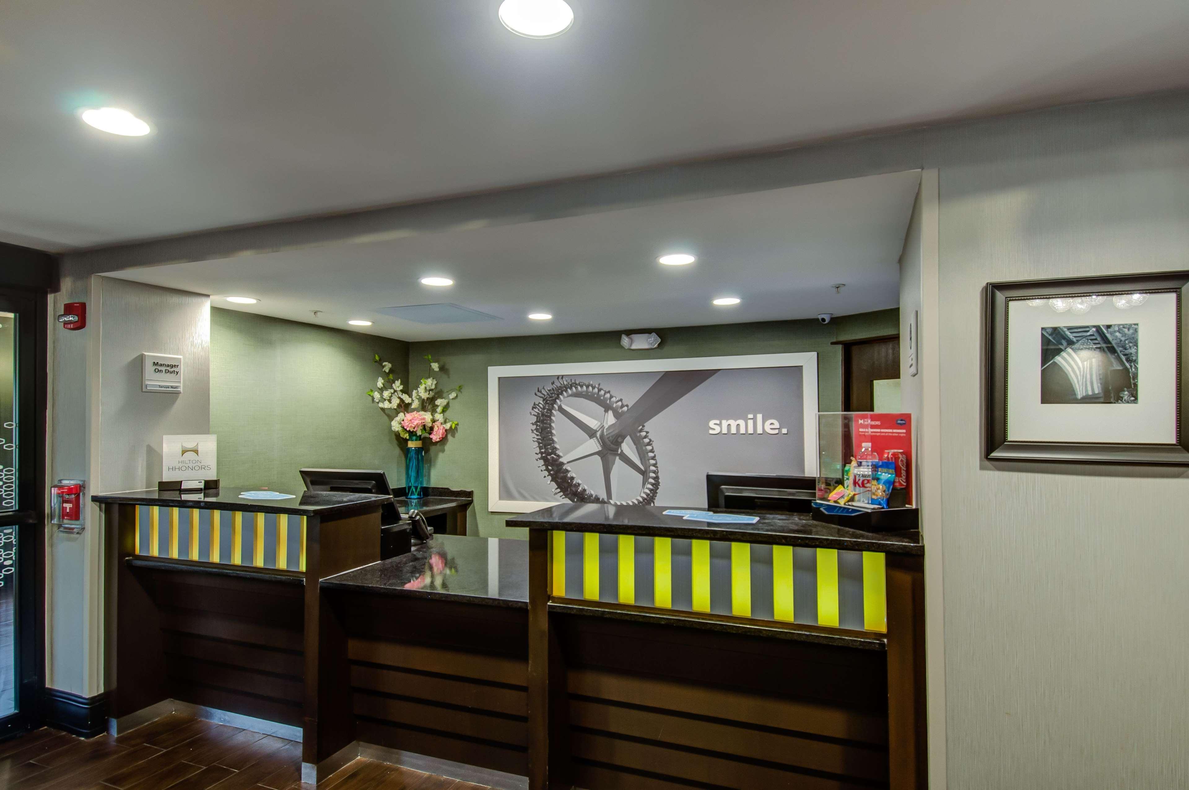 Hampton Hotel 3*