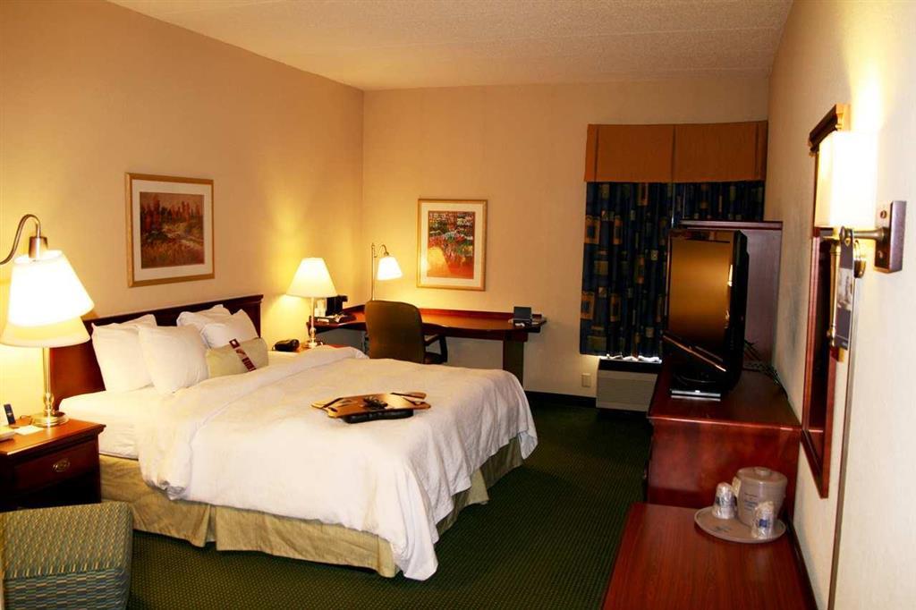 Hotel Hampton 3*